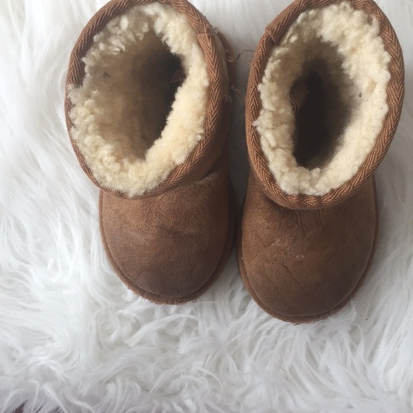 Toddler Size 7 - Picture 3 of 6